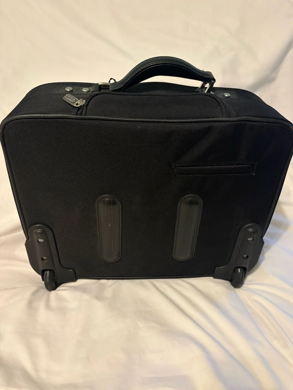 NEW Kenneth Cole Reaction Rolling Laptop Briefcase Business Travel Bag